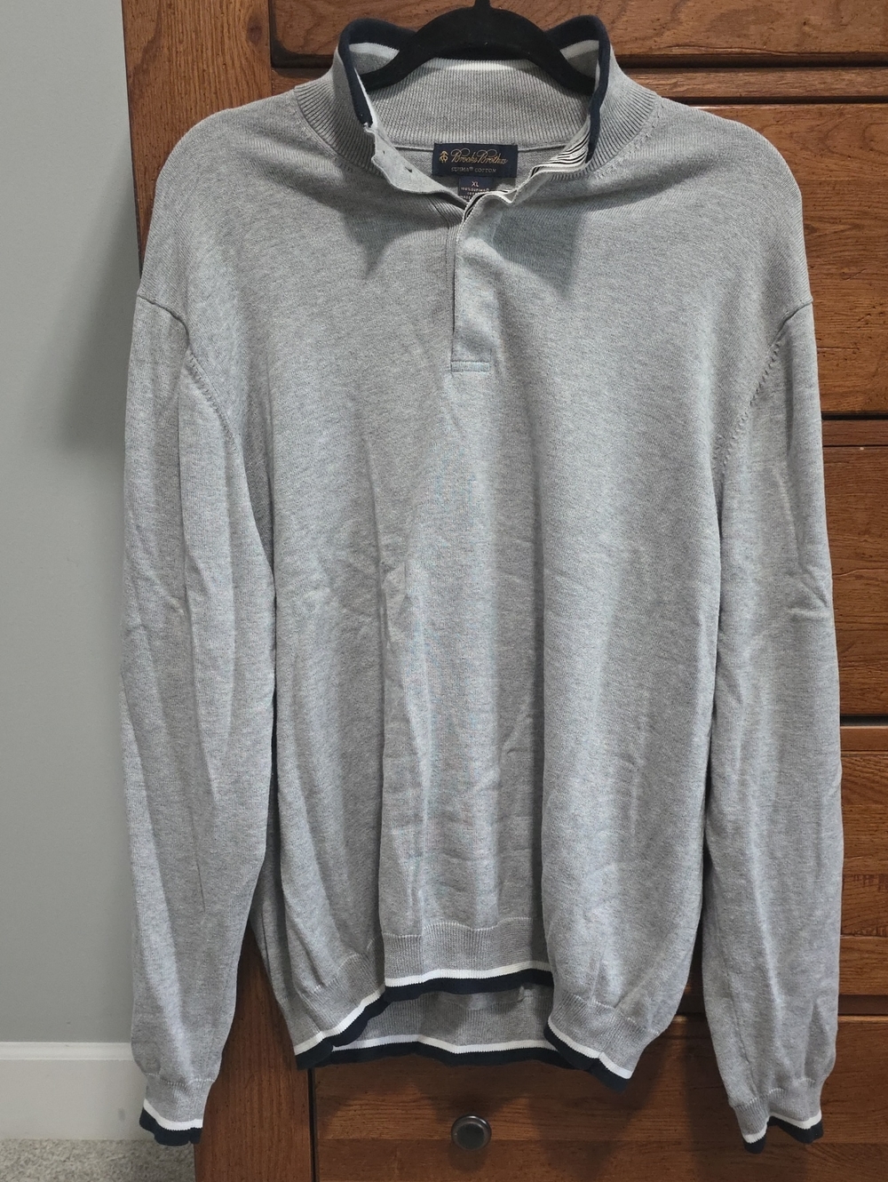 Brooks Brothers Men's Light Gray Zip-Neck Sweater